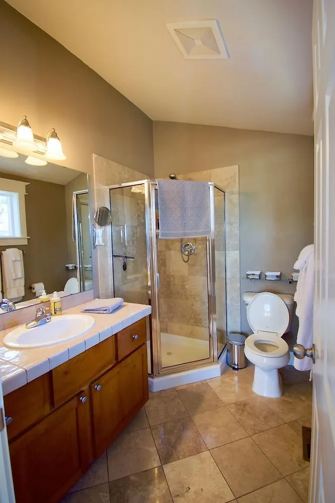 Comfort And Grace Perched On Queen Anne Hill Seattle Tatil Evi